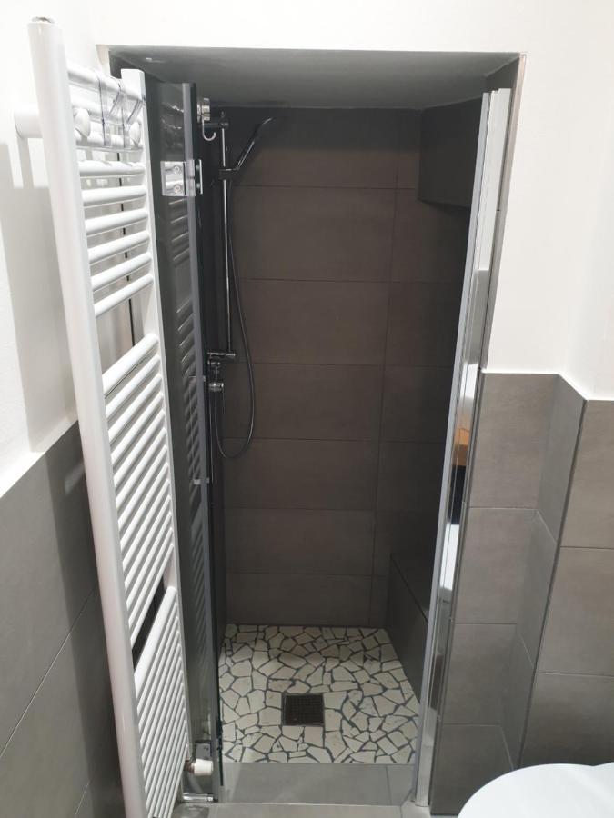 Residenza Azzurra Hotel Католика Екстериор снимка