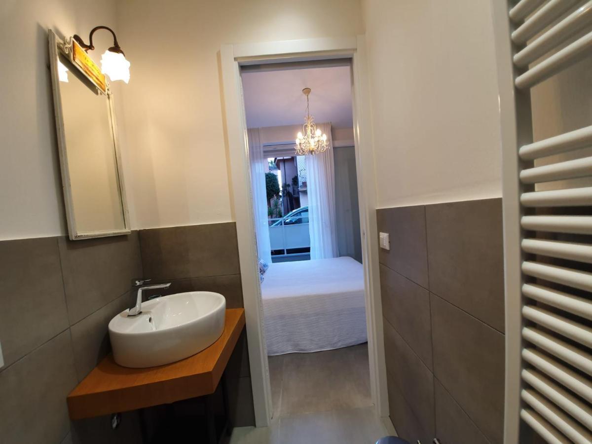 Residenza Azzurra Hotel Католика Екстериор снимка