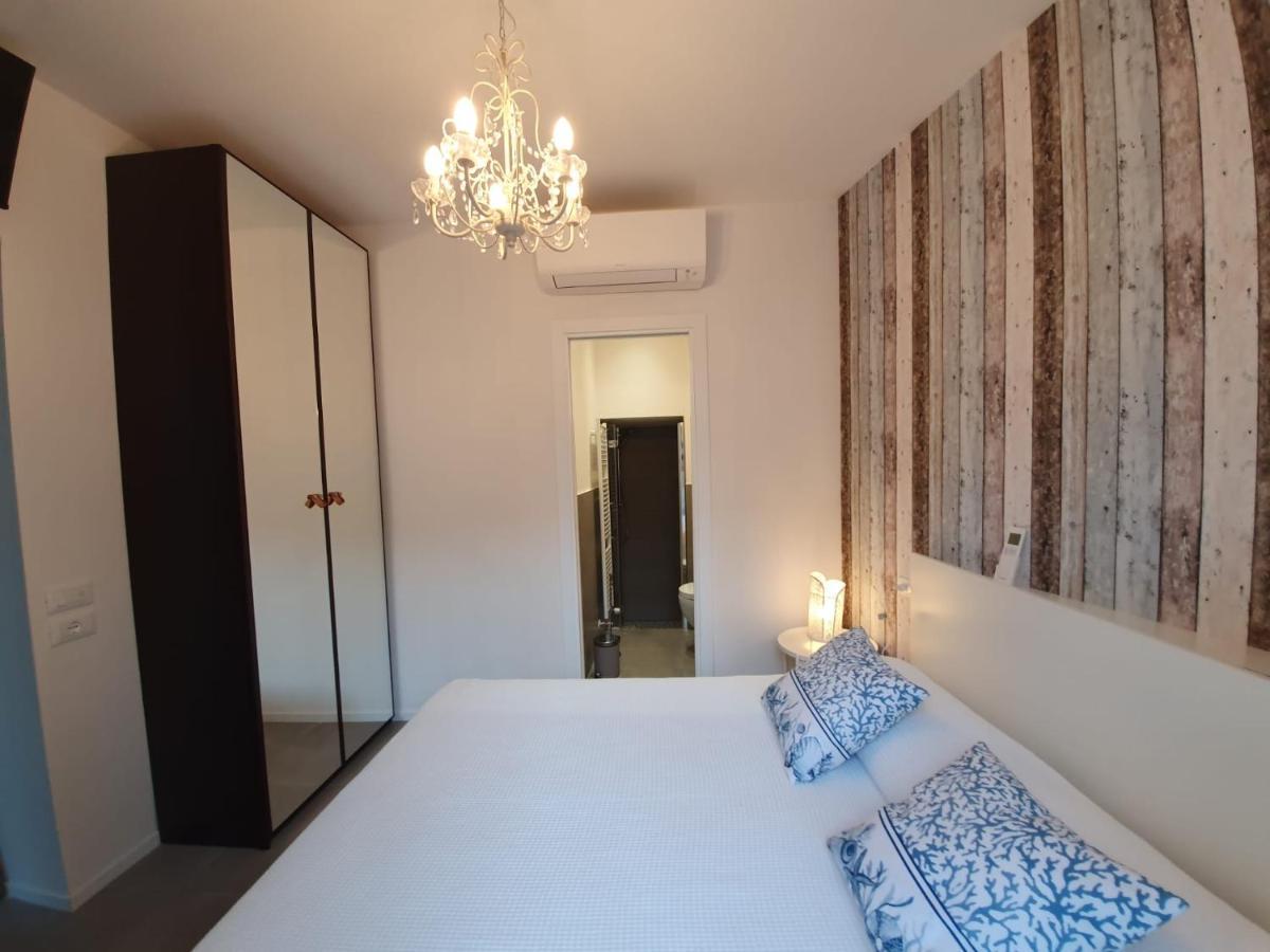 Residenza Azzurra Hotel Католика Екстериор снимка