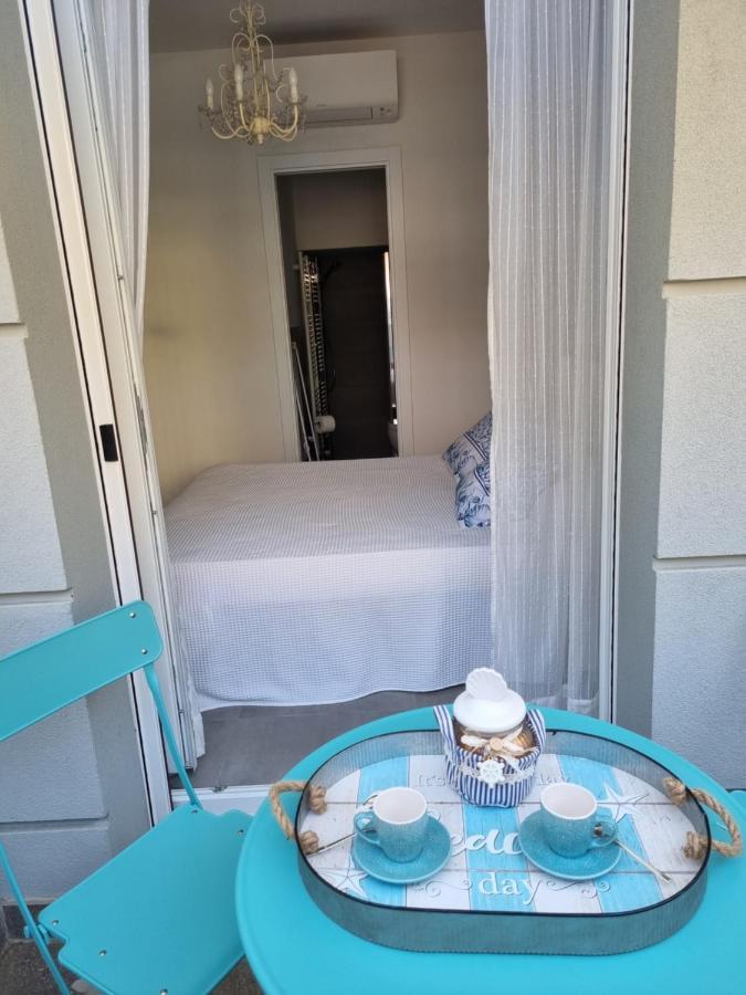 Residenza Azzurra Hotel Католика Екстериор снимка