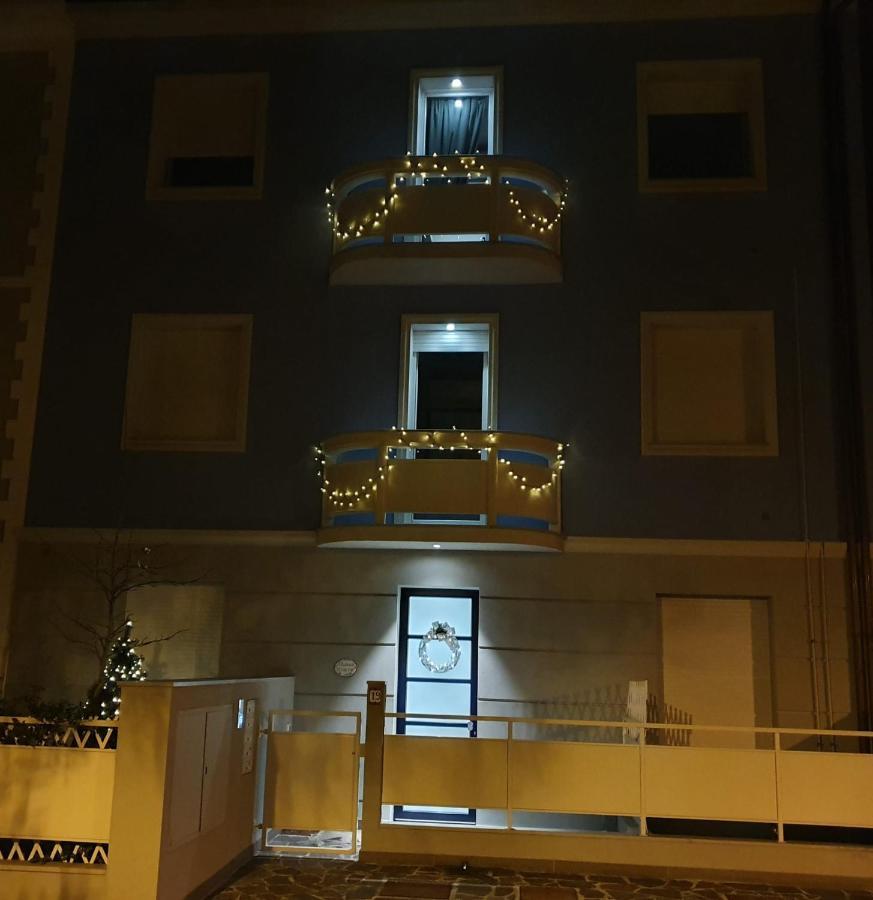 Residenza Azzurra Hotel Католика Екстериор снимка